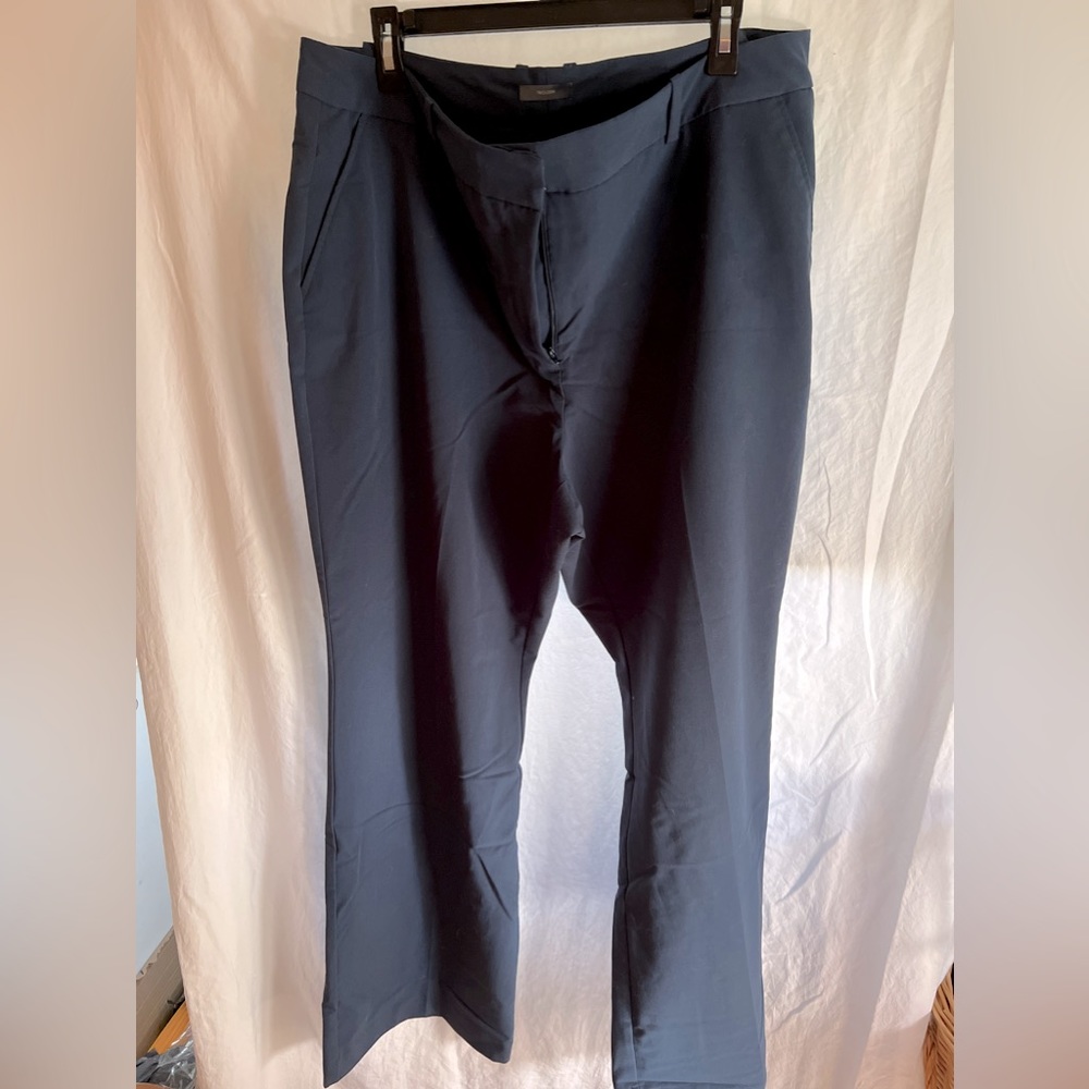Teal Worthington dress pants, like new.